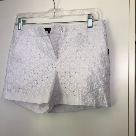 White eyelet shorts - Picture 1 of 5